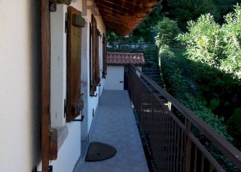 Balcone - Two-room apartment Via Per Ganna
 
20, Cuasso al Monte - photo 4