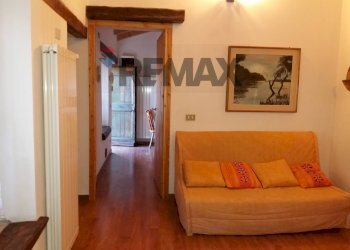Soggiorno - Two-room apartment Via Per Ganna
 
20, Cuasso al Monte - photo 8