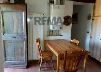 Sala da pranzo - Two-room apartment Via Per Ganna
 
20, Cuasso al Monte - photo 11