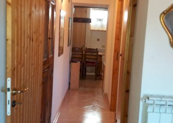 Hall / corridoio - Semi-detached Villa Via Per Ganna
 
20, Cuasso al Monte - photo 12