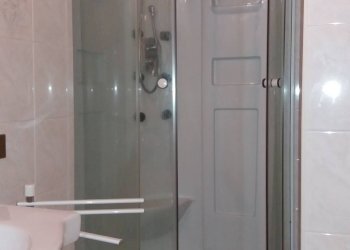 Bagno - Semi-detached Villa Via Per Ganna
 
20, Cuasso al Monte - photo 17