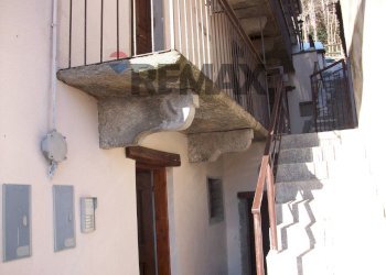 Edificio all\'aperto - Semi-detached Villa Via Per Ganna
 
20, Cuasso al Monte - photo 18