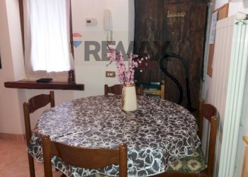 Sala da pranzo - Semi-detached house Via per Ganna
 
20, Cuasso al Monte - photo 25