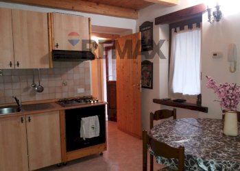 Cucina - Semi-detached house Via per Ganna
 
20, Cuasso al Monte - photo 26