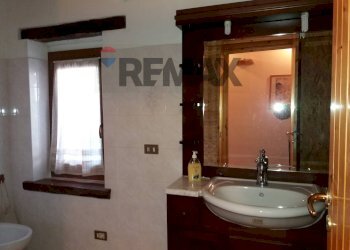 Bagno - Semi-detached house Via per Ganna
 
20, Cuasso al Monte - photo 41