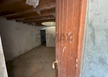 Stanza vuota - Appartamento VIA VICO
 
2, Viggiù - foto 4