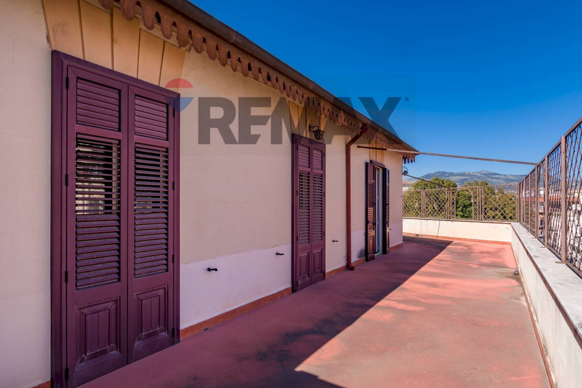 Terrazza - Attic Via Brunetto Latini
 
34, Palermo - photo 1