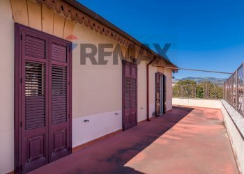 Terrazza - Attic Via Brunetto Latini
 
34, Palermo - photo 1