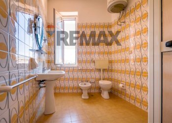 Bagno - Attic Via Brunetto Latini
 
34, Palermo - photo 34