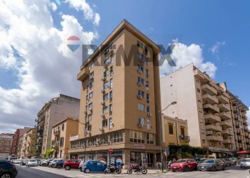 Edificio all\'aperto - Ufficio Via Ludovico Ariosto
 
16c, Palermo - foto 11