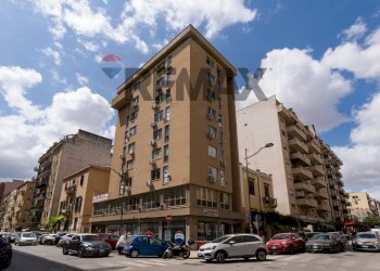 Edificio all\'aperto - Ufficio Via Ludovico Ariosto
 
16c, Palermo - foto 14