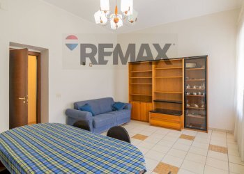 Sala da pranzo - Appartamento Via Veneto
 
64, Acireale - foto 12