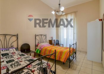 Camera / camera da letto - Appartamento Via Veneto
 
64, Acireale - foto 17