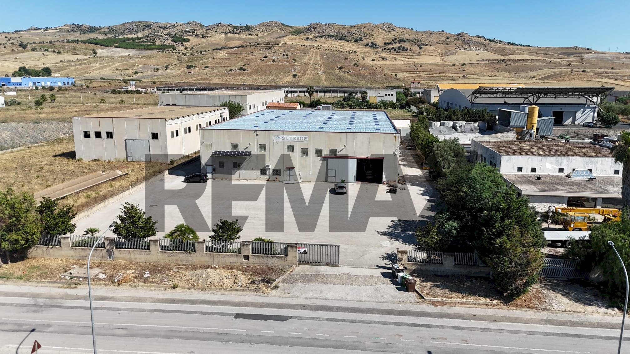 Casa all\'aperto - Shed Via Zona Industriale/C.da Poggiarelli
 
snc, Caltagirone - photo 1