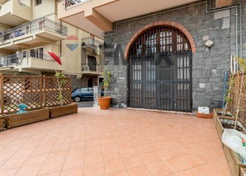 Terrazza - Trilocale via Gaetano Sanfilippo
 
51, Sant'Agata Li Battiati - foto 1