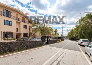 Edificio all\'aperto - Trilocale via Gaetano Sanfilippo
 
51, Sant'Agata Li Battiati - foto 24