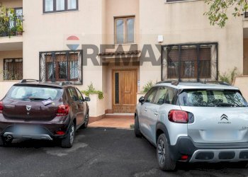 Edificio all\'aperto - Trilocale via Gaetano Sanfilippo
 
51, Sant'Agata Li Battiati - foto 25