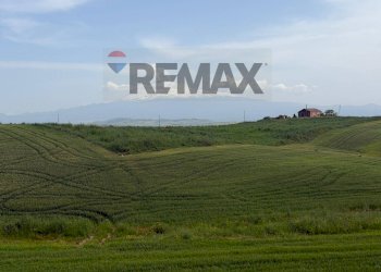 Vista delle montagne - Terreno agricolo Contrada Turcisi / Franchetto
 
snc, Ramacca - foto 2