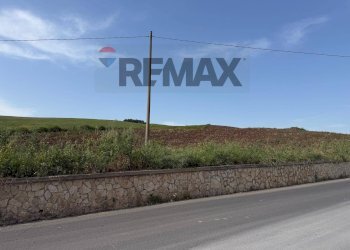 Vista delle montagne - Terreno agricolo Contrada Turcisi / Franchetto
 
snc, Ramacca - foto 11