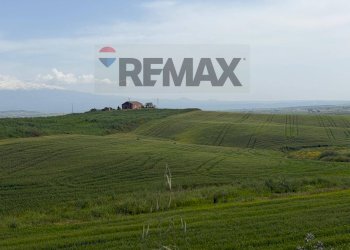 Vista delle montagne - Terreno agricolo Contrada Turcisi / Franchetto
 
snc, Ramacca - foto 14