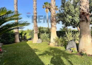 Giardino - Villa contrada vasadonna
 
snc, Belpasso - foto 4