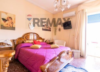Camera / camera da letto - Apartment Via Del Bosco
 
308, Catania - photo 11