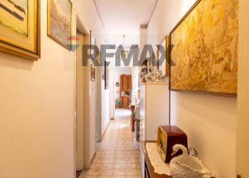 Hall / corridoio - Apartment Via Del Bosco
 
308, Catania - photo 4