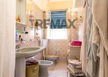 Bagno - Apartment Via Del Bosco
 
308, Catania - photo 18