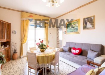 Sala da pranzo - Apartment Via Del Bosco
 
308, Catania - photo 20