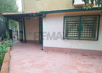 Terrazza - Casa semi indipendente Via Bernardo Colnago
 
snc, Catania - foto 5