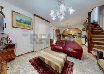 Soggiorno - Casa semi indipendente Via Padule
 
22, Pietrasanta - foto 9