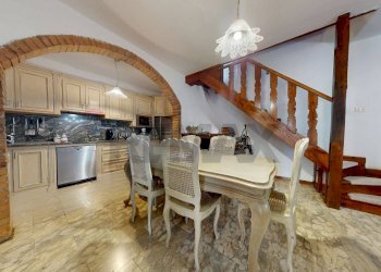 Sala da pranzo - Casa semi indipendente Via Padule
 
22, Pietrasanta - foto 11