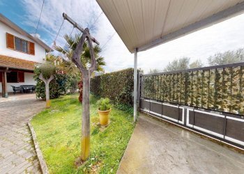 Giardino - Casa semi indipendente Via Padule
 
22, Pietrasanta - foto 35