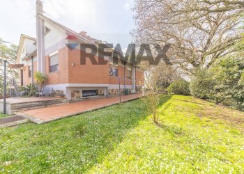 Casa all\'aperto - Casa semi indipendente Via della Marcigliana
 
747, Roma - foto 4