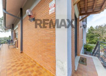 Balcone - Casa semi indipendente Via della Marcigliana
 
747, Roma - foto 7