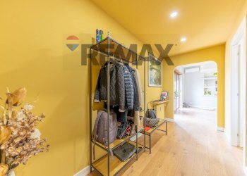 Cabina armadio - Casa semi indipendente Via della Marcigliana
 
747, Roma - foto 11