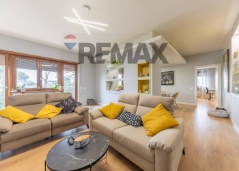 Soggiorno - Casa semi indipendente Via della Marcigliana
 
747, Roma - foto 18