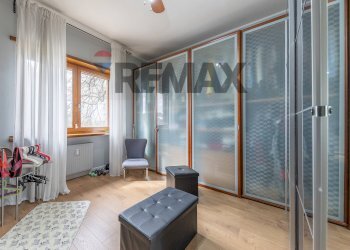 Ufficio - Casa semi indipendente Via della Marcigliana
 
747, Roma - foto 24