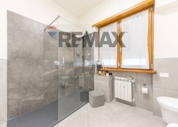 Bagno - Casa semi indipendente Via della Marcigliana
 
747, Roma - foto 27