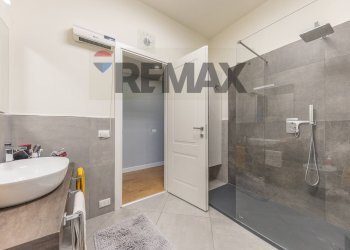Bagno - Casa semi indipendente Via della Marcigliana
 
747, Roma - foto 29