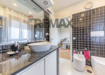Bagno - Casa semi indipendente Via della Marcigliana
 
747, Roma - foto 38