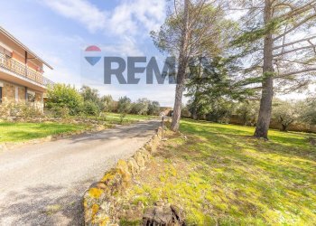 Giardino - Casa semi indipendente Via della Marcigliana
 
747, Roma - foto 60