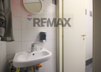 Bagno - Office Via Della Caffarelletta
80, Roma - photo 6