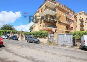 Edificio all\'aperto - Office Via Della Caffarelletta
80, Roma - photo 23