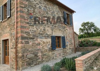 Casa all\'aperto - Casa indipendente via morandi
 
20, Civitella in Val di Chiana - foto 5