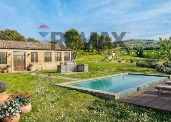 Piscina - Rustico Potenza Picena - foto 10