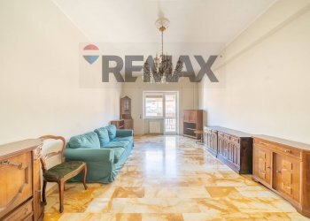 Soggiorno - Trilocale Via Franco Sacchetti
 
13, Roma - foto 1