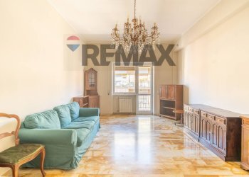 Soggiorno - Trilocale Via Franco Sacchetti
 
13, Roma - foto 6