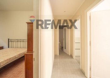 Hall / corridoio - Trilocale Via Franco Sacchetti
 
13, Roma - foto 19