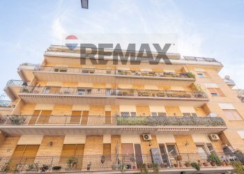 Edificio all\'aperto - Trilocale Via Franco Sacchetti
 
13, Roma - foto 53